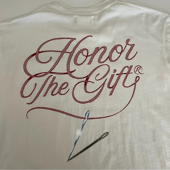 Honor The Gift T-Shirt White Woman’s Small “Thread The Needle” Graphic Sample - Picture 8 of 10